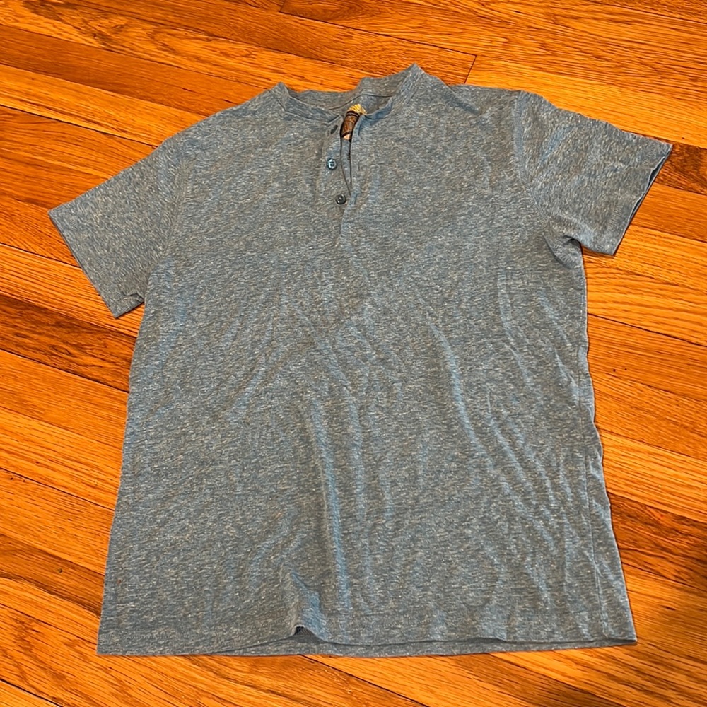 C&C California Collarless Henley T-Shirt (M)